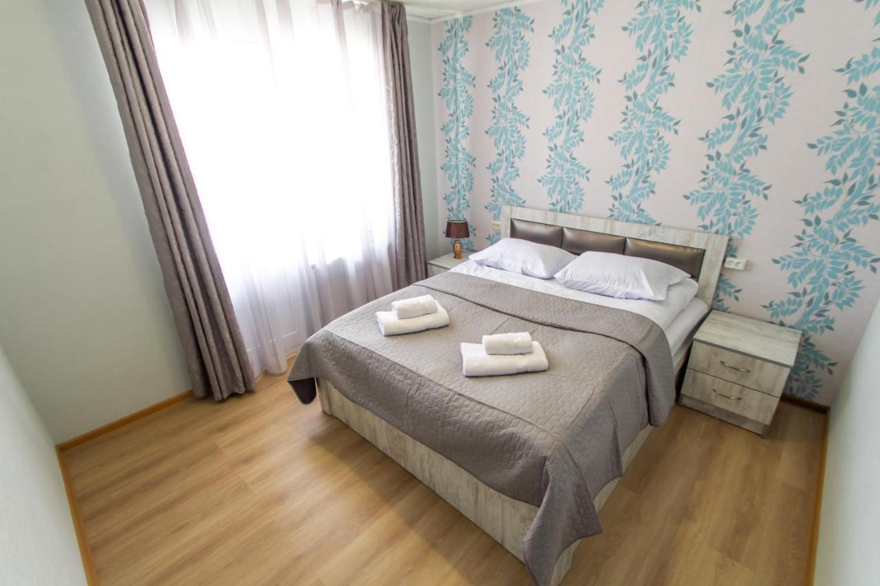 Katos Guesthouse Mestia Exterior photo